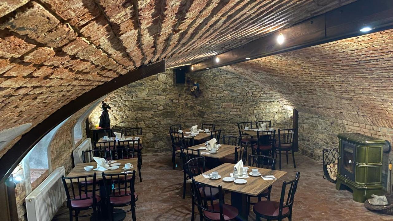 Pension Falko Чески-Крумлов Экстерьер фото