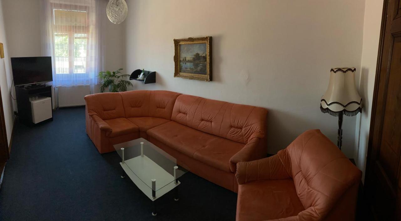 Pension Falko Чески-Крумлов Экстерьер фото